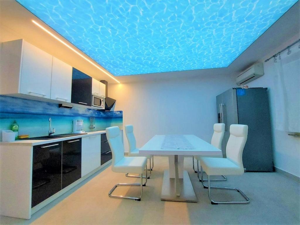 Beach Villa Baska 外观 照片